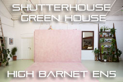 Shutter House Green House