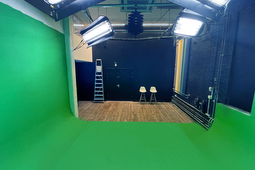 Crixus Studio Green, Picture 02