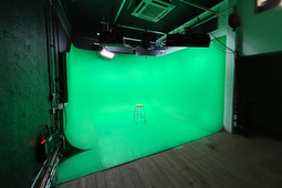 Crixus Studio Green, Picture 03
